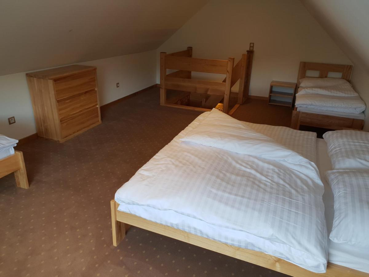 Hotel Palatin Оравски Подзамок Екстериор снимка